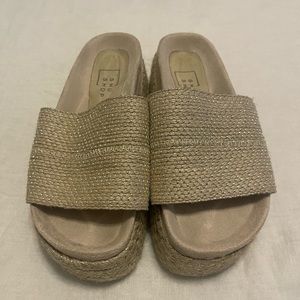 ShuShop Seagrass Platform Sandal